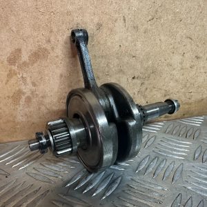 Honda CBR125R Engine Crankshaft Assy with Keys & Gear Carb Model 2005 CBR 125