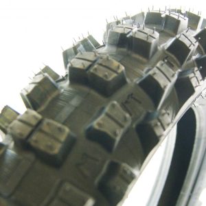 16-90/100 STARCROSS 5 MED, 51M M/C MICHELIN 732509, REAR